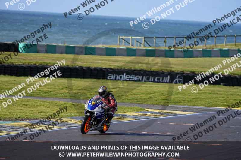 anglesey no limits trackday;anglesey photographs;anglesey trackday photographs;enduro digital images;event digital images;eventdigitalimages;no limits trackdays;peter wileman photography;racing digital images;trac mon;trackday digital images;trackday photos;ty croes